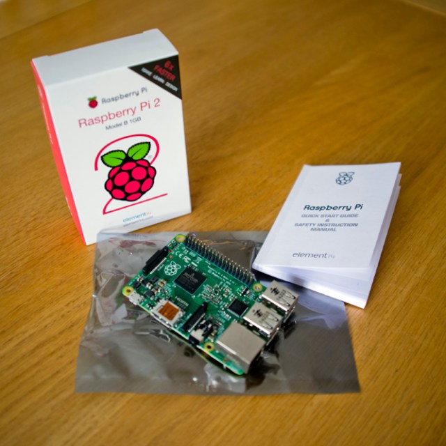 Raspberry Pi B 2 Up-boxing and setup